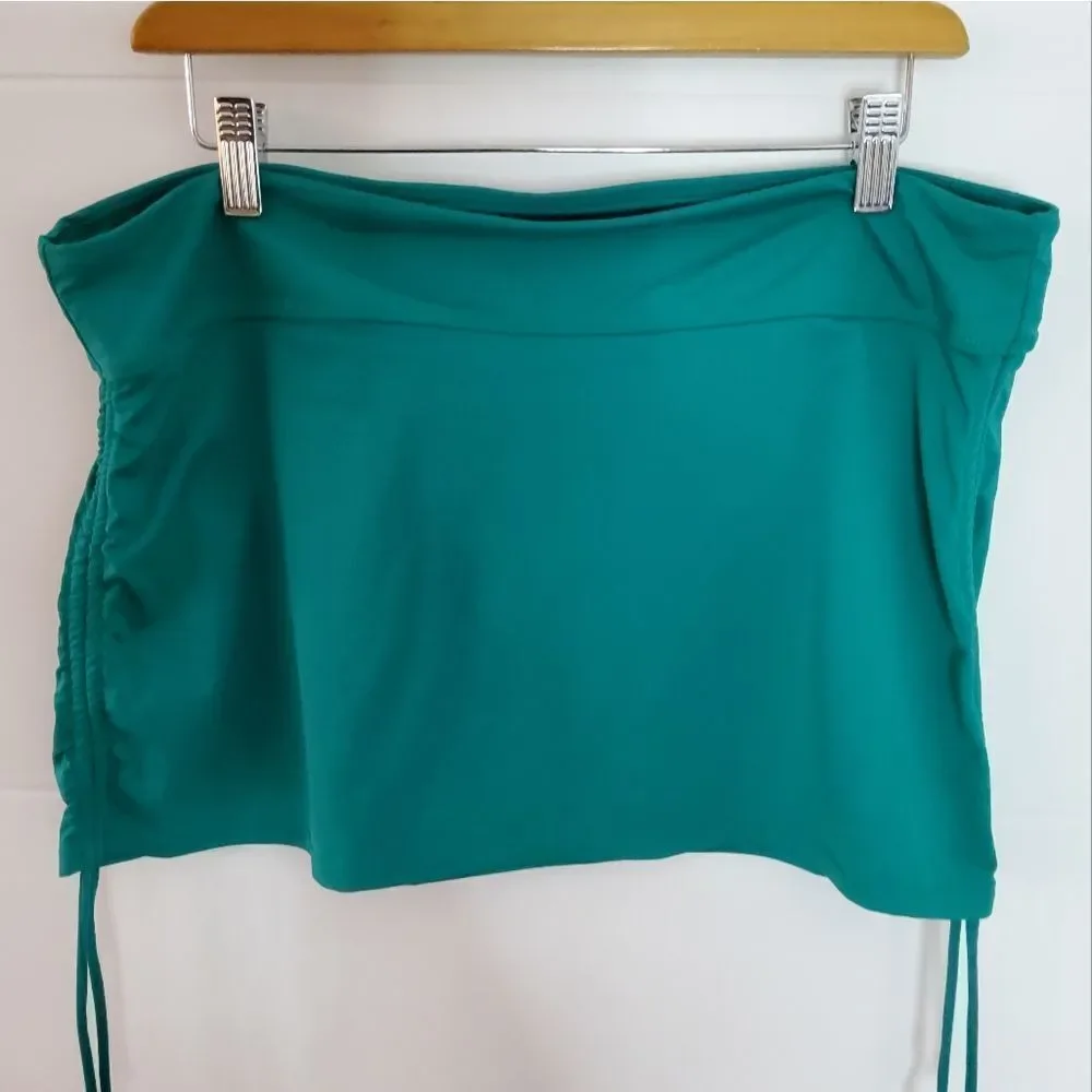 Athleta Women's Scrunch Swim Skirt Size XL